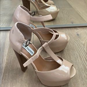 Steve Madden heels; women’s size 7